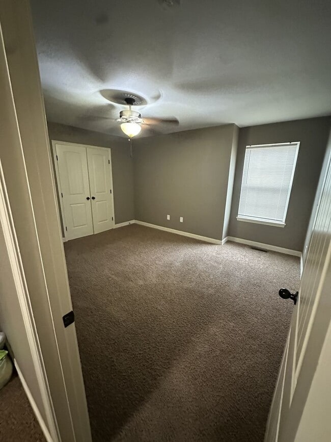 Building Photo - 13724 Post Oak Ln
