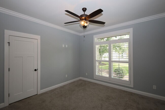 Building Photo - 3962 Buckhorn Ridge