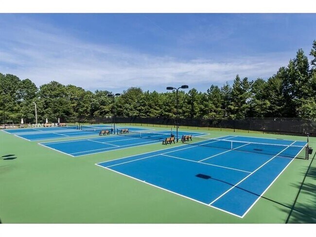 Building Photo - 185 Glenclairn Ct