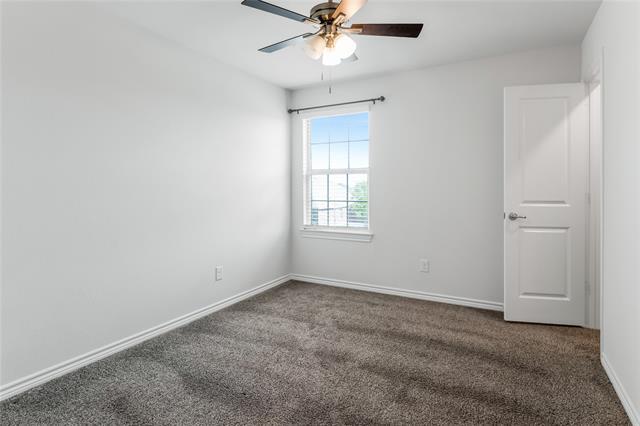 Building Photo - 516 Rawhide Way