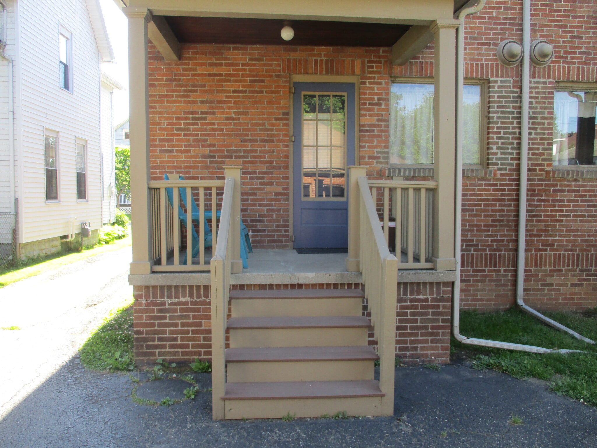Building Photo - 134 N 10th St