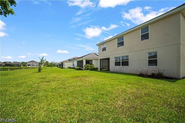 Building Photo - 4234 Bluegrass Dr