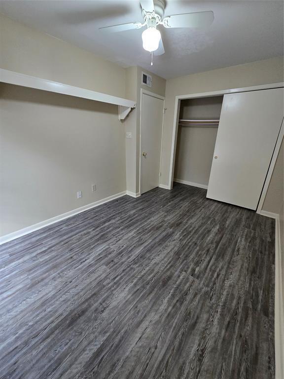 Building Photo - 1705 Crossing Pl