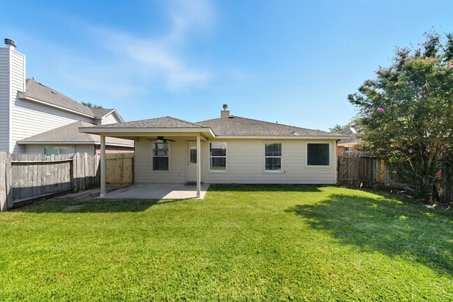 Building Photo - 1735 Riane Ln