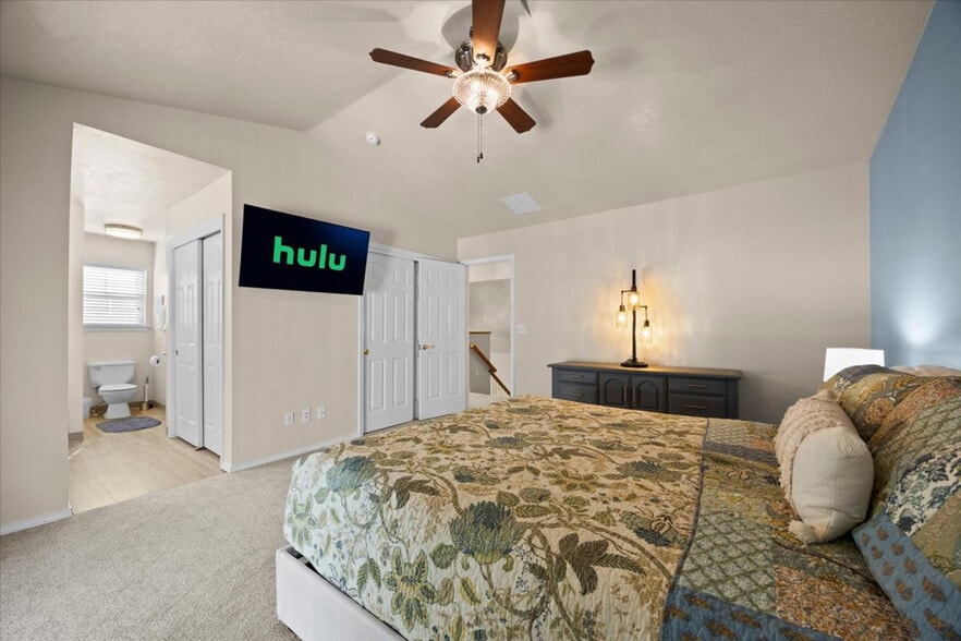 Building Photo - 1100 Heckathorn Pl