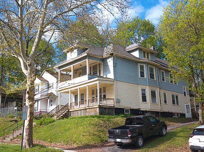 Building Photo - 448 Columbus Ave