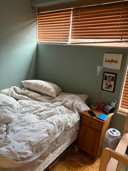 Jr. 1BR - 1420 N St NW