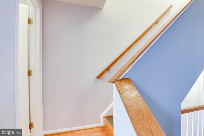 Building Photo - 938 Herons Run Ln