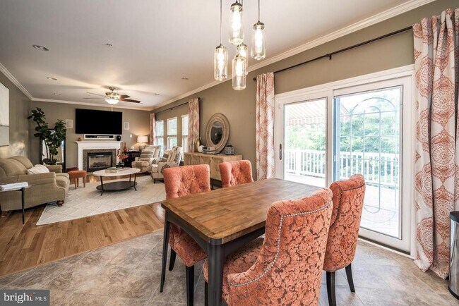 Building Photo - 1401 Windjammer Ct