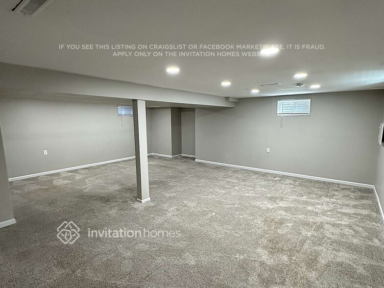 Building Photo - 4634 S Ivory Cir