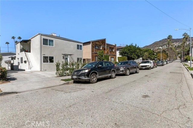 Building Photo - 1133 N Maryland Ave