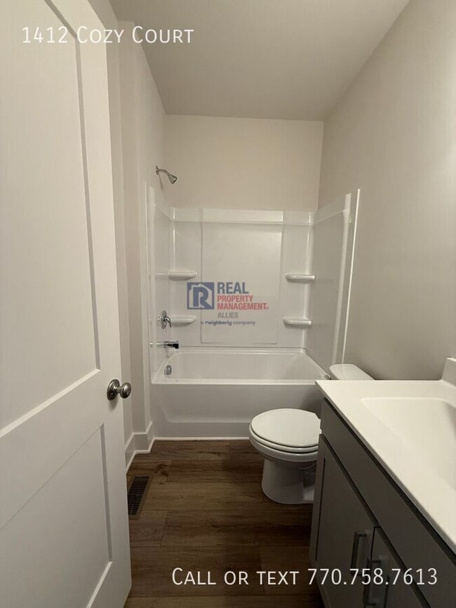 Building Photo - 1412 Cozy Ct. SE