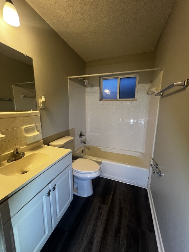 Building Photo - 4216 Flintlock Dr