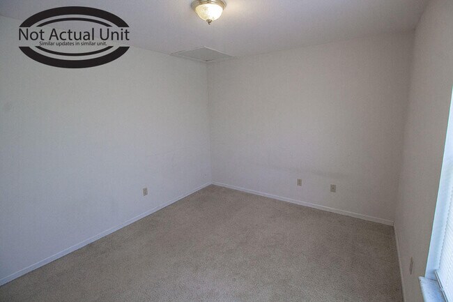 Building Photo - 1413 N Frideriki Dr