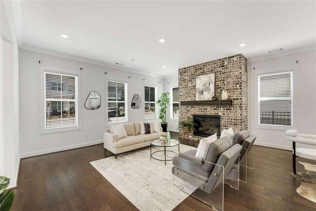 Building Photo - 2316 Echelon Ln