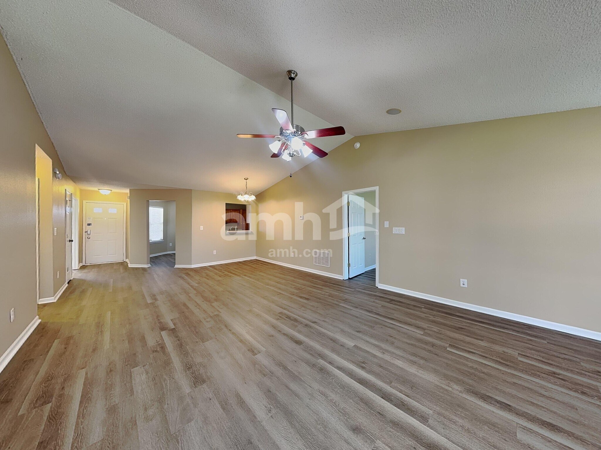 Building Photo - 1830 Eastfork Dr