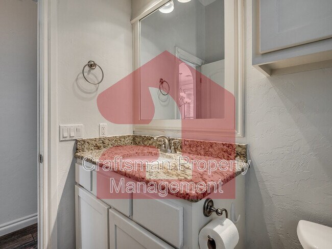 Building Photo - 3413 Huron Cir