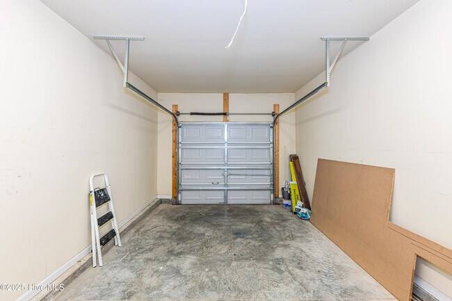 Building Photo - 249 Caldwell Loop