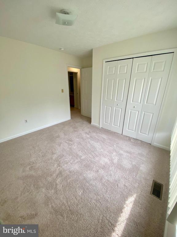 Building Photo - 7316 Stone Crossing Dr