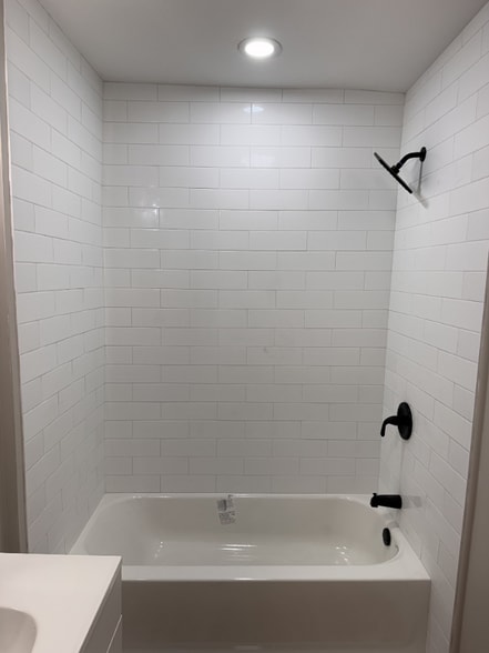 Building Photo - 348 Logan St