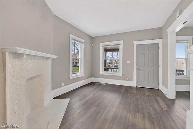 Building Photo - 11404 Orville Ave