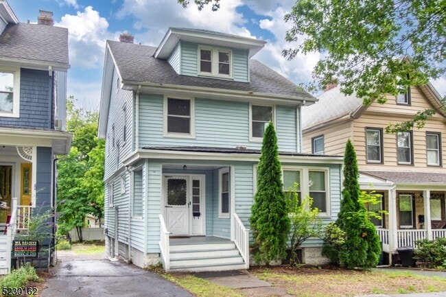 Primary Photo - 51 Riggs Pl