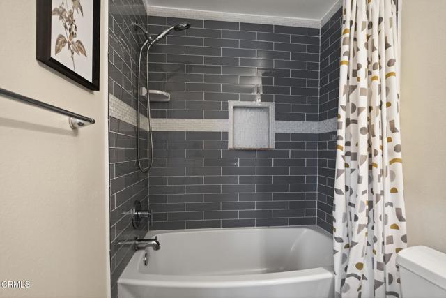 Building Photo - 5350 Driftwood St