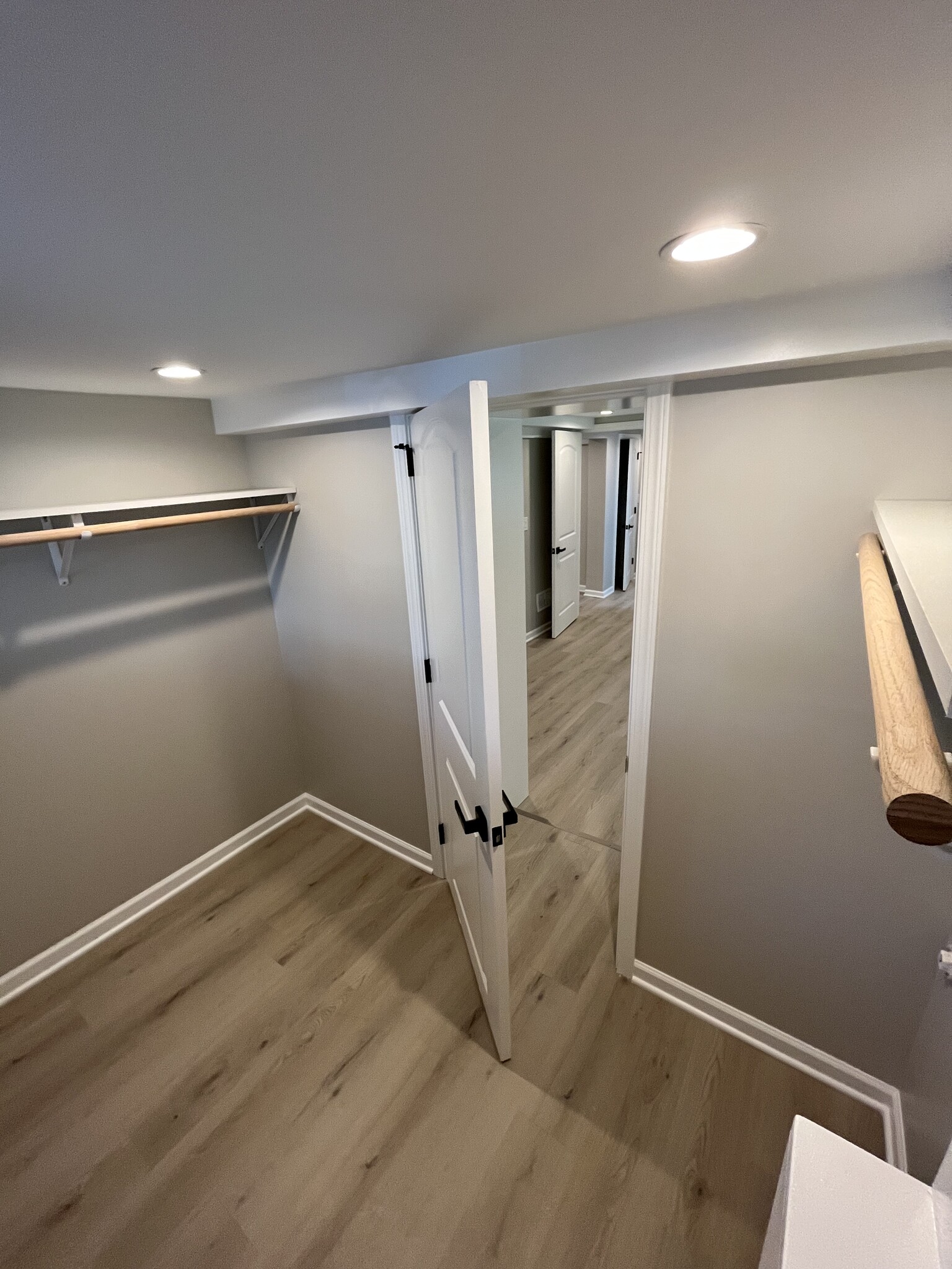 Large closet - 2249 W Iowa St