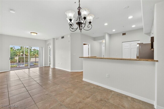 Building Photo - 13150 Bella Casa Cir