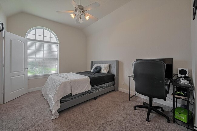 Building Photo - 2706 Topaz Cove Ln