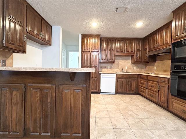 Building Photo - 1537 High Crest Ct