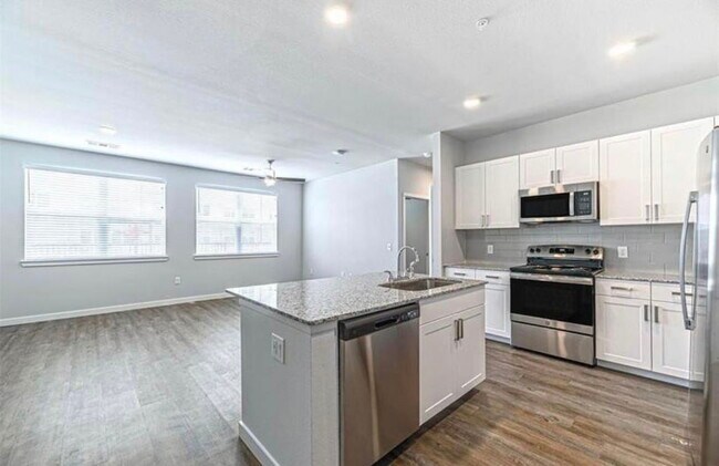 Building Photo - 295 Co Rd 138