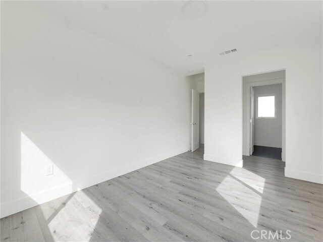 Building Photo - 150 S Madison Ave