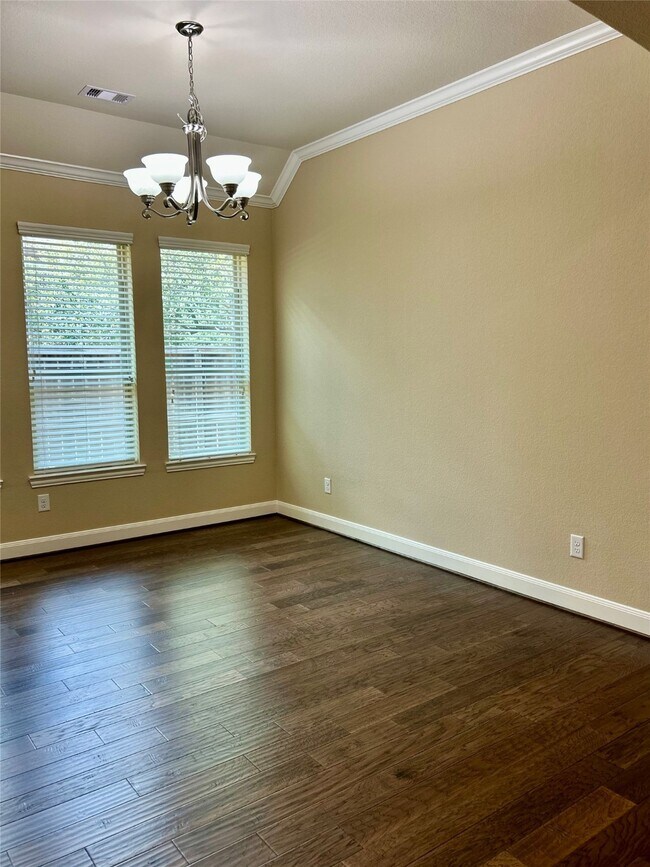 Building Photo - 27239 Aspen Falls Ln