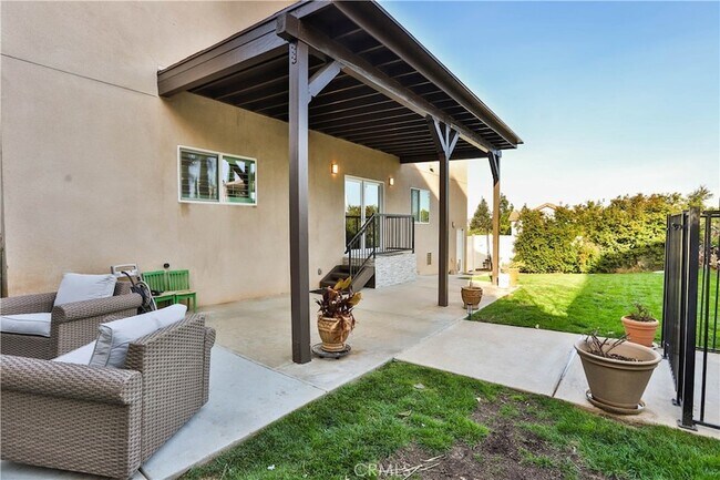 Building Photo - 13083 Via Tuscany