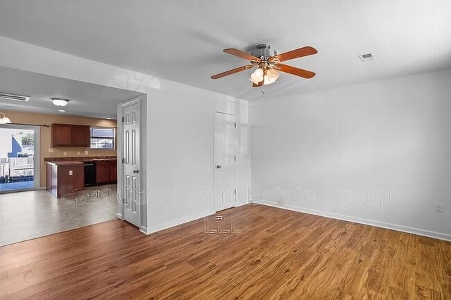 Building Photo - 39 Stix Ln