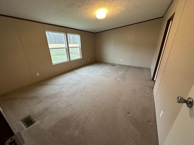 Building Photo - 162 Brandenburg Dr