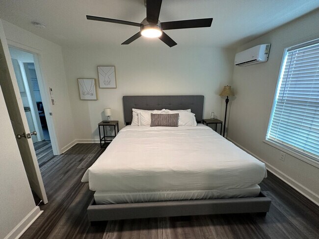 Building Photo - 108 Fuller St