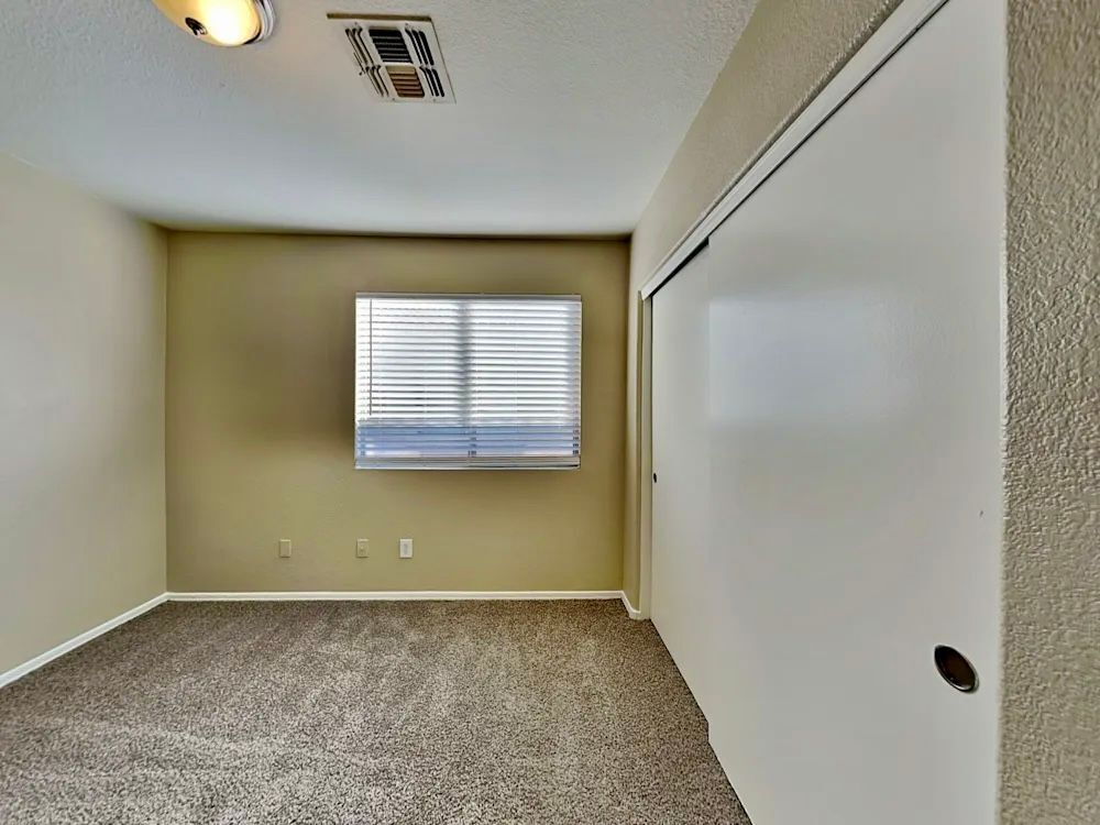 Building Photo - 6030 W Illini St