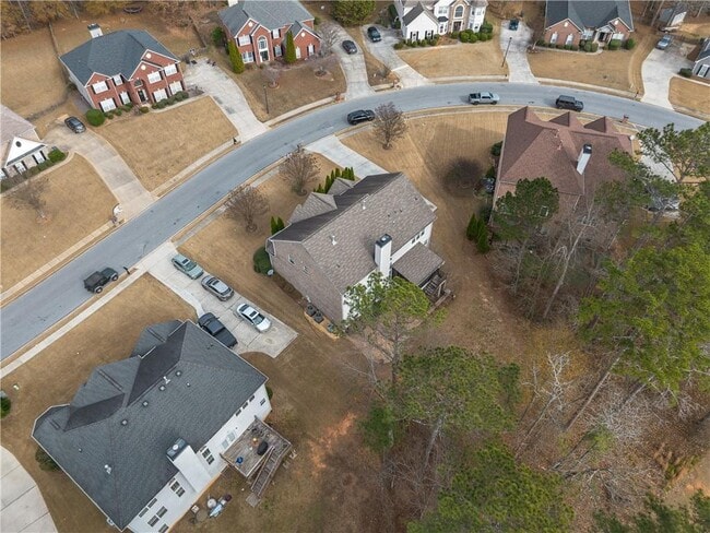 Building Photo - 130 S Links Dr