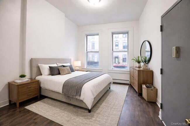 Building Photo - 72-08 Forest Ave