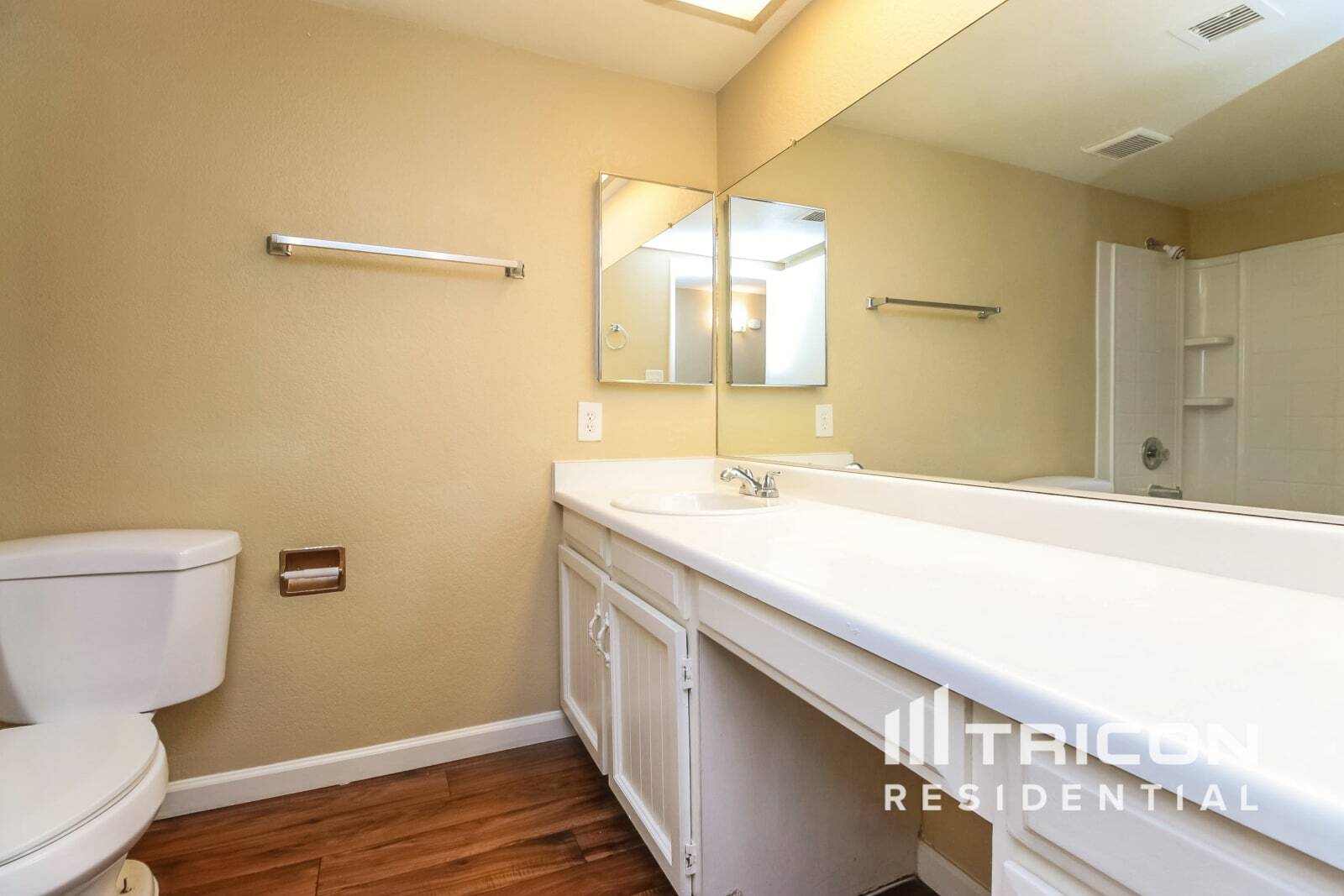 Building Photo - 8948 W Heatherbrae Dr