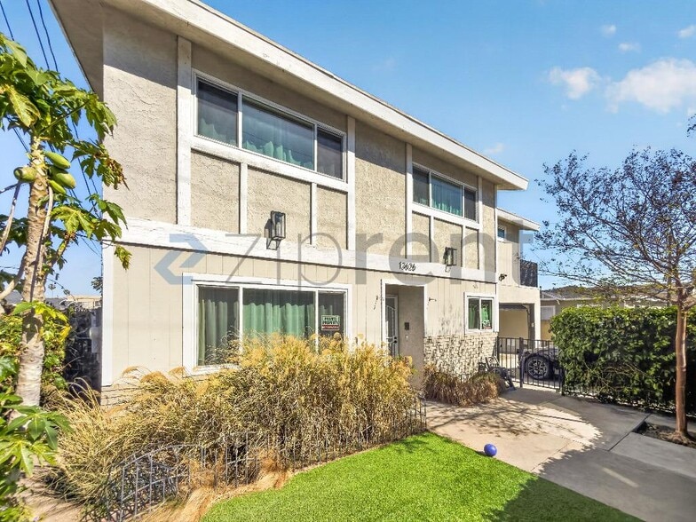 Building Photo - 13626 Cerise Ave