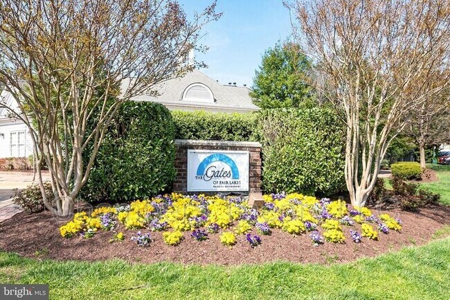 Building Photo - 12813 Fair Briar Ln