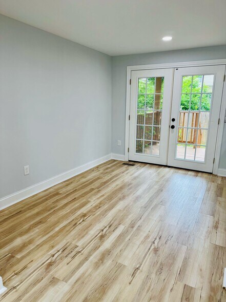 Breakfast Nook/ Dining Room - 12349 Boncrest Dr