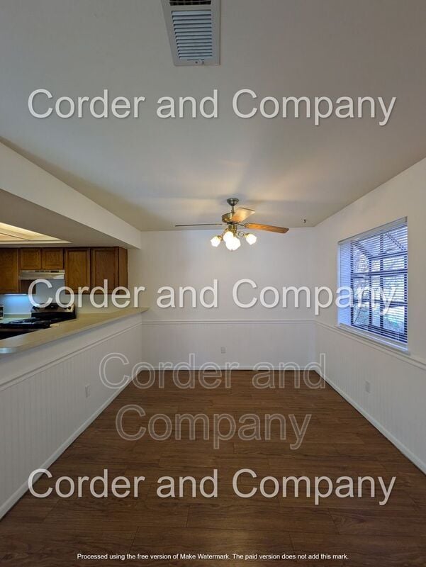 Building Photo - 6065 McKinney Dr NE