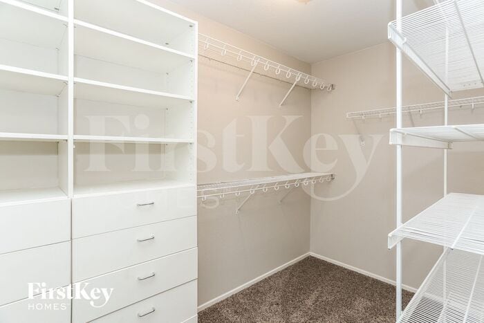 Building Photo - 9124 Spirit Canyon Ave
