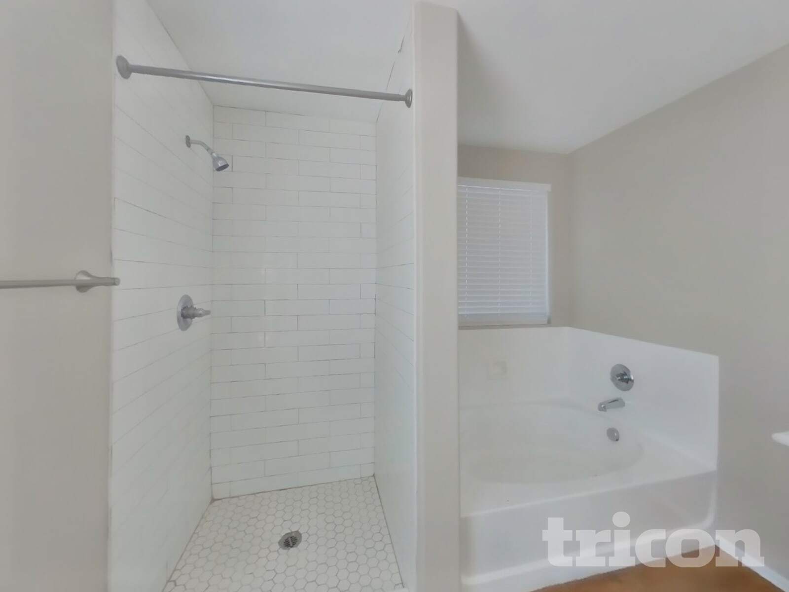 Building Photo - 6327 W Fawn Dr