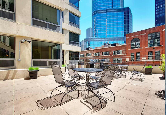 Building Photo - 440 N Wabash Ave