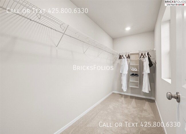 Building Photo - Discover Your Perfect Home in Tehaleh – Li...